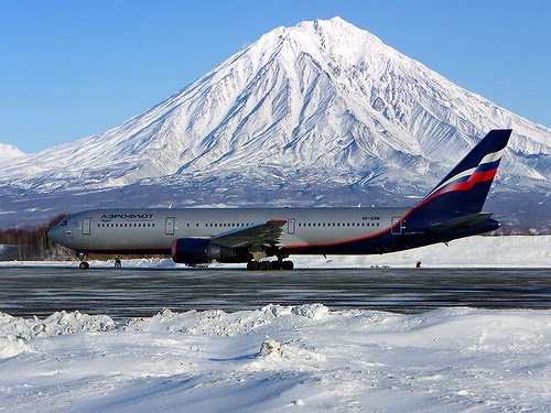 Камчатка самолет фото Добавь свой голос в защиту льгот для северян